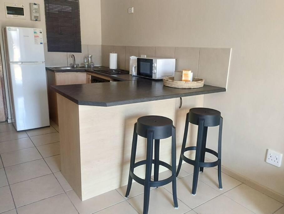 2-bedroom Bliss @17 Apartment