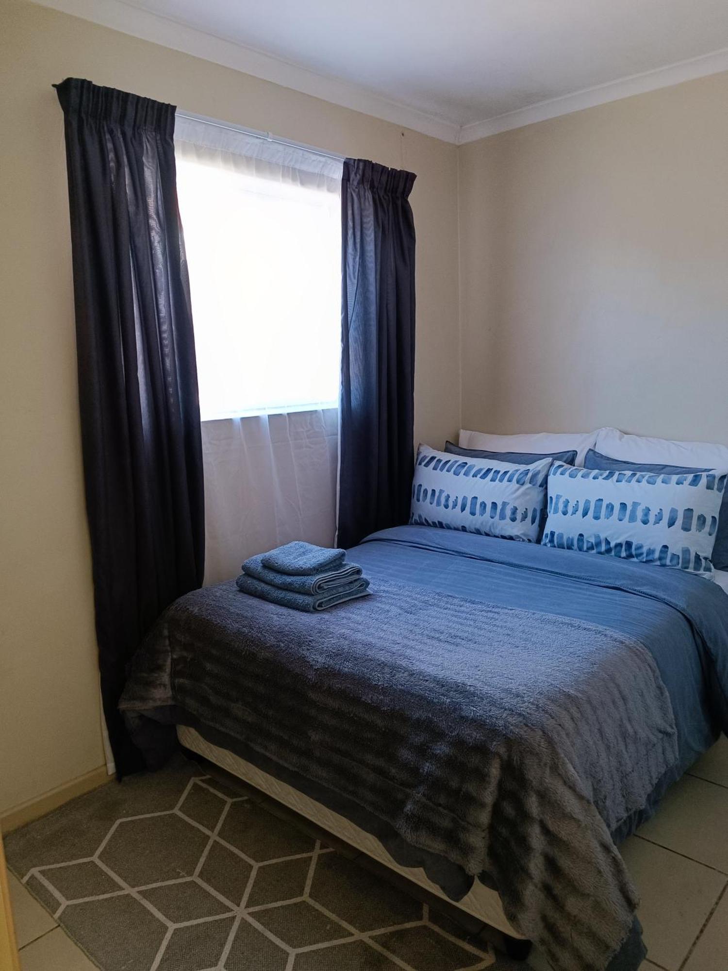 Apartment 2-bedroom Bliss @17