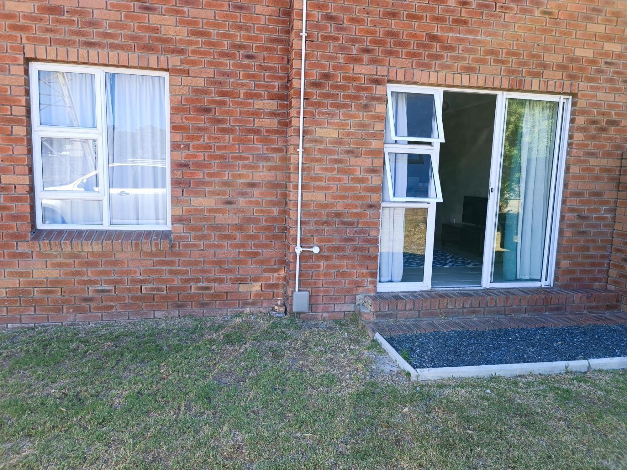 2-bedroom Bliss @17 Apartment *