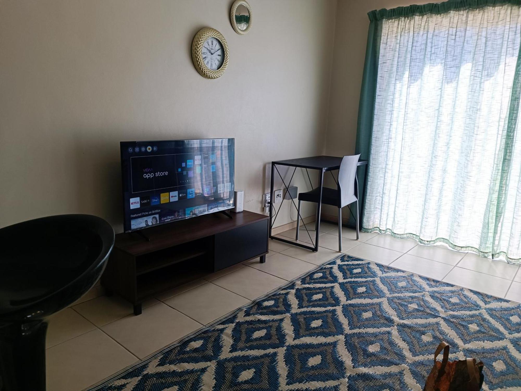 Apartment 2-bedroom Bliss @17 Cape Town